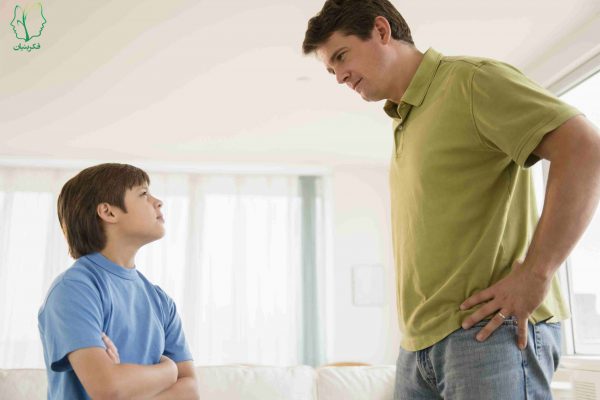 تربیت کودک: تحسین یا نادیده گرفتن رفتار کودکان